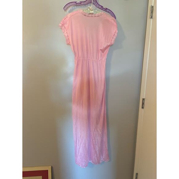 Rikki New York Pink Nightgown Floor Length / Lace - Picture 4 of 7